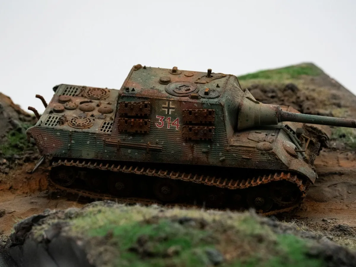 TRUMPETER 獵虎重型坦克殲擊車( 波爾舍)模型 2