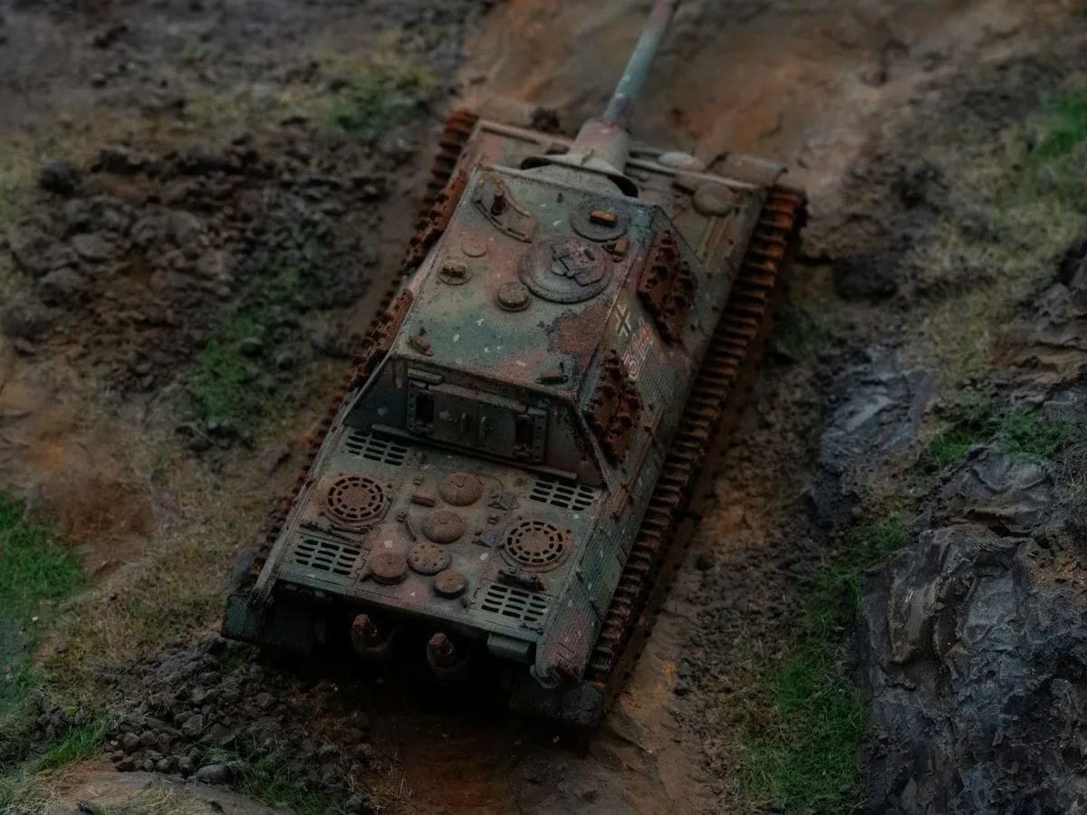 TRUMPETER 獵虎重型坦克殲擊車( 波爾舍)模型 3