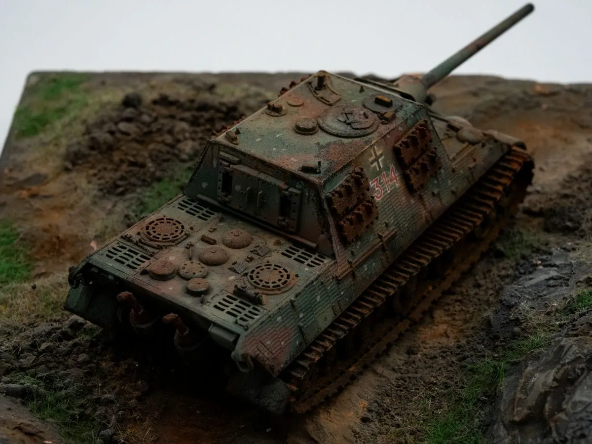 TRUMPETER 獵虎重型坦克殲擊車( 波爾舍)模型 4